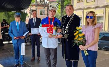 V Liptovskom Mikuláši ocenili bronzového medajlistu zo ZOH 2022 v Pekingu Šimona Nemca