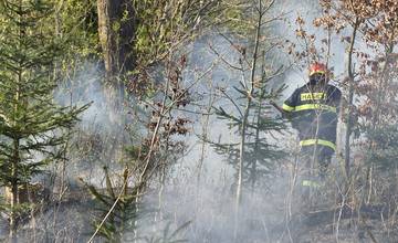Vo štvrtok popoludní vypukol na Liptove rozsiahly požiar, ktorý zasiahol jeden hektár lesa vo Veľkej Fatre