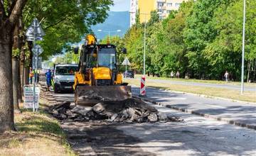 V Martine prebieha do konca leta rekonštrukcia ciest v okolí centra. Práce obmedzia osobnú aj hromadnú dopravu