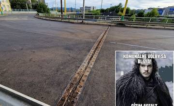 Žilinský primátor Peter Fiabáne reaguje na memečka: Asfaltujeme počas každého roka, nielen pred voľbami