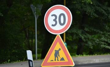 Cesta medzi Varínom a Krasňanmi bude od pondelka 8. augusta na takmer tri mesiace čiastočne uzavretá