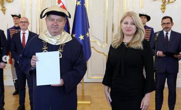 Prezidentka vymenovala za rektora Katolíckej univerzity v Ružomberku Jaroslava Demka