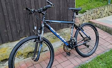 V obci Korňa v okrese Čadca ukradli dva bicykle z dvora rodinného domu, majiteľ ponúka za nájdenie odmenu