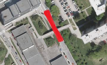 Montáž novej lávky na Vlčincoch obmedzí aj dopravu, pre Obchodnú ulicu bude dočasne platiť úplná uzávierka