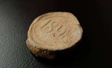 Na Orave našli zaujímavý archeologický nález, plomba z 19. storočia sa do Dolného Kubína dostala až z Rigy