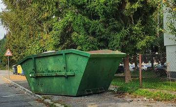 Od 4. októbra budú kontajnery na objemný odpad umiestnené v častiach Vlčince, Celulózka a Mojšova Lúčka