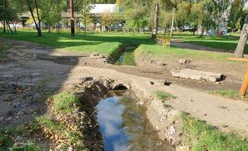 Vo Framborskom parku sa podarilo odkryť potok, v budúcnosti by mohol tiecť až do Rajčianky