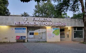 Žilinská nemocnica požiadala mesto, aby zatiaľ nebojovalo proti hroziacemu zrušeniu jej oddelení