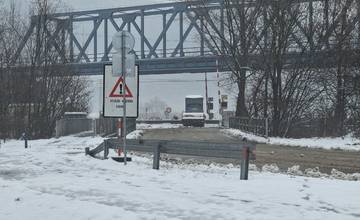Železničné priecestie k Terminálu Žilina bolo uzavreté, nový cestný nadjazd sprejazdnili