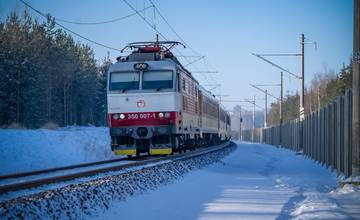 Pred vianočnými sviatkami a po Novom roku bude posilnená vlaková doprava na trase Bratislava - Košice