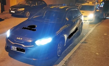 Mestská polícia v Žiline odhalila taxikára, ktorý jazdil načierno. Hrozí mu pokuta 15-tisíc eur