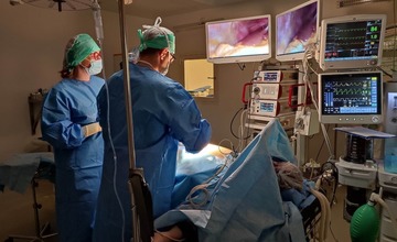 Kysucká nemocnica modernizuje oddelenie chirurgie, za 42-tisíc eur kúpila nový operačný stôl