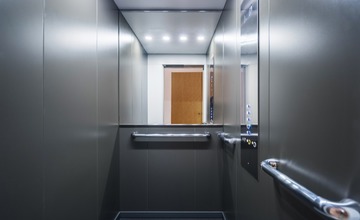 V zariadení pre seniorov na Solinkách vymenia dva staré výťahy, rekonštrukciu za 148-tisíc eur zaplatí mesto