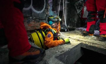 Turecko zasiahlo masívne zemetrasenie, na pomoc im boli vyslaní aj žilinskí hasiči