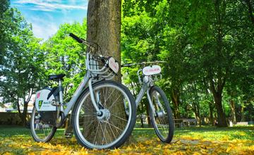 Do žilinských ulíc sa už čoskoro vrátia obľúbené zdieľané bicykle, polhodina jazdy bude aj naďalej zadarmo