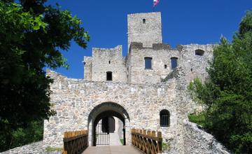 Hrad Strečno už o pár dní otvorí svoje brány, návštevníkov privíta aj stredoveká dedina Paseka