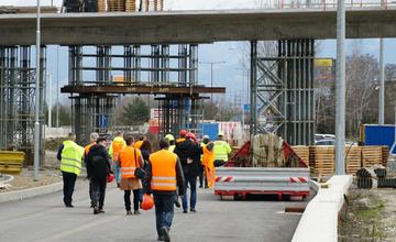 FOTO: Najväčšou výzvou projektu Uzol Žilina je cestný nadjazd, práce však pokračujú podľa plánu