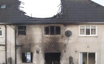 Požiar vo Vraní vážne poškodil rodinný dom, škody sa vyšplhali na 150-tisíc eur