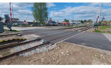 VIDEO: V žilinskej mestskej časti Bytčica zrekonštruovali ďalšie železničné priecestie