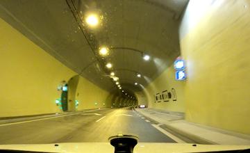 Diaľničný tunel Ovčiarsko je od dnes uzatvorený, obchádzka vedie po diaľnici D3 a ceste I/64