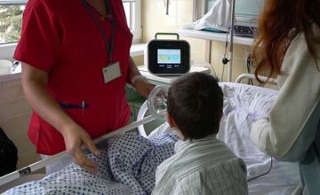 Pediatri z celého Slovenska podávajú výpovede, dôvodom je ich nedostatok a preťaženosť