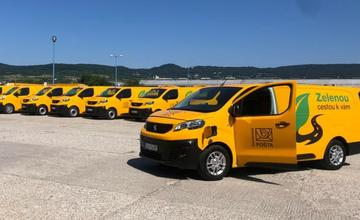 Slovenská pošta obnovuje vozový park. Nové elektrické autá poputujú aj do Žiliny a Liptovského Mikuláša