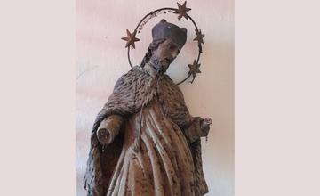V podkroví kostola v Turčeku sa pod trusom netopierov roky ukrývala socha vysokej umeleckej kvality