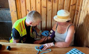 Horskí záchranári pomáhali vyčerpanej poľskej dôchodkyni na Chate na Grúni 