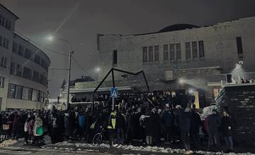 Protesty proti Ficovej vláde pokračujú. K Žiline sa pridáva aj Liptovský Mikuláš