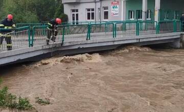 V Žilinskom kraji dnes hrozia povodne a nebezpečný vietor, na horách čakajte víchrice