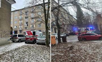 Na žilinskom sídlisku Hliny horí v bytovom dome