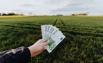 Kupujete alebo predávate byt či dom? Za čo všetko si od apríla na katastri priplatíte?