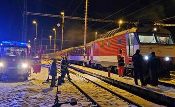 Dráma na liptovskej železničnej stanici. Začal horieť rušeň vlaku, cestujúcich museli evakuovať