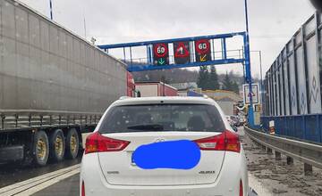 Kolóny na hlavnom ťahu cez Kysuce sa rozpúšťajú. Tunel Horelica je opäť prejazdný