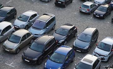 AAA Auto dostalo pokutu 16 miliónov eur za zavádzanie kupujúcich od poľského protimonopolného úradu