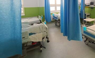 Martinská nemocnica zakázala návštevy. Chce tak chrániť svojich pacientov