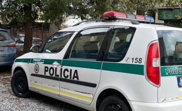 Predávali drogy aj dievčatá na sex. V centre Žiliny zasahovala kriminálka, zadržala dve osoby