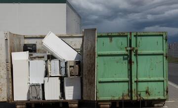 Žilinčanom čoskoro odvezú elektroodpad zadarmo priamo spred dverí. Musí splniť tieto podmienky