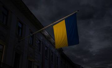 Politici si pripomínajú druhé výročie vojny. Ako vyzerala noc ruskej invázie? Minister obrany nespal