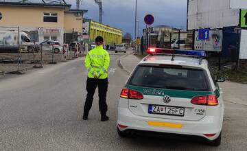 Žilinské ulice sa dnes zaplnia policajtami, obmedzená bude aj doprava. Dôvodom je zápas s Dánskom