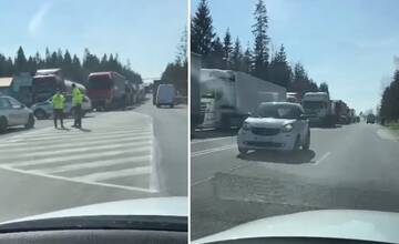 VIDEO: Na oravskom hraničnom priechode sú kolóny kamiónov, vozidlá púšťa polícia
