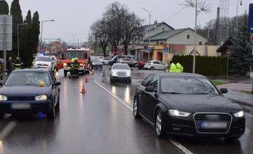 Cez cestu prechádzala mimo vyznačeného priechodu. Zrážka auta s chodkyňou na Liptove skončila tragicky
