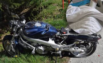 FOTO: Poznáme vinníka nehody v Rajeckých Tepliciach. Motorkár posiela odkaz z nemocnice