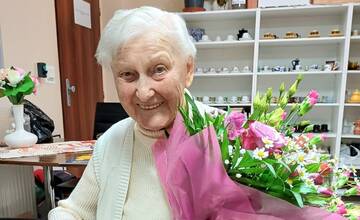 FOTO: Najstaršia obyvateľka Liptovského Mikuláša oslávila 102 rokov s úsmevom na tvári