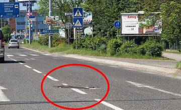 Ďalšie nebezpečenstvo pre vodičov v Žiline: Na Košickej sa rozpadol kanalizačný poklop