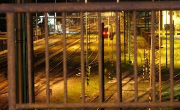 Meškanie vlakov v žilinskej stanici môže byť až dve hodiny, budova bola evakuovaná