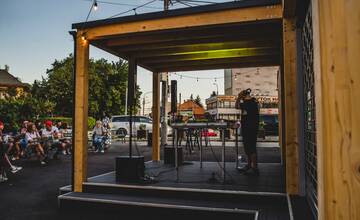Rozlúčka s letom na žilinskú tržnicu prinesie hudbu, módu, vodné fajky aj literatúru