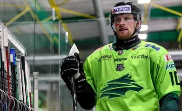 Násilie nepatrí medzi mantinely, ani mimo nich. Žilinskí Vlci upozornili na dôležitú kampaň