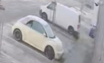 Rozmýšľajte, kde parkujete! Dodávka na Kysuciach bráni predajni v dôležitom úkone