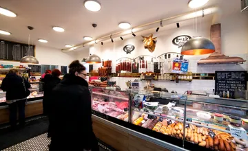 Žilinské mäsiarstvo valcuje internet: Údená tlačenka s tisíckami lajkov!